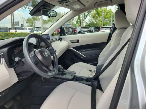 Used 2026 Toyota Corolla Cross L FWD image 10
