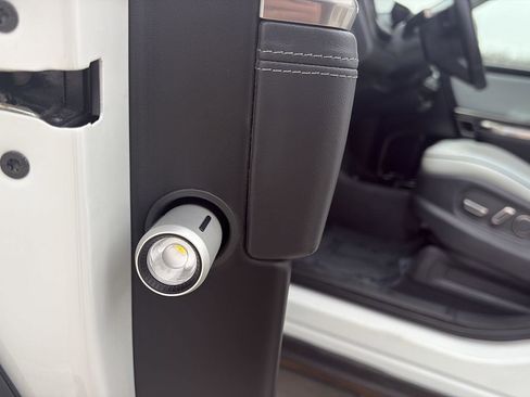 Used 2024 Rivian R1S Adventure image 74