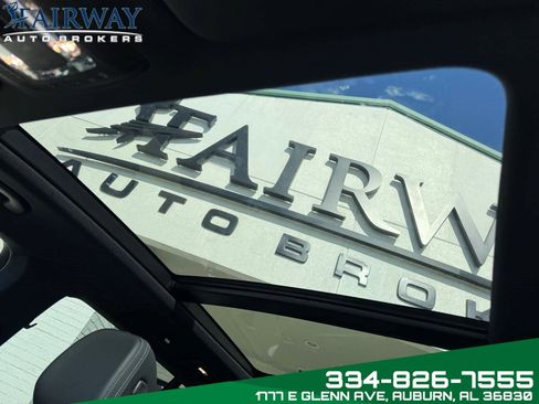 Used 2025 Mercedes-Benz GLS 450 4MATIC image 26