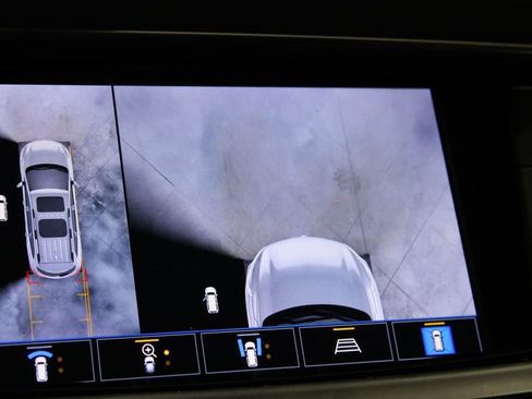 Used 2022 Buick Enclave Premium image 52