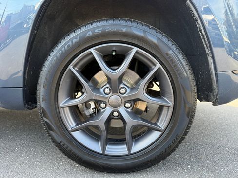 Used 2019 Jeep Grand Cherokee Limited X image 11