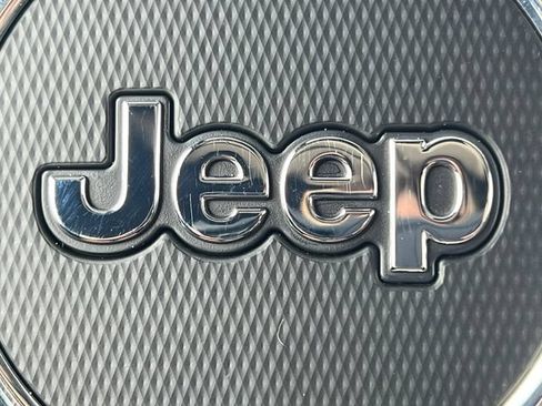 Used 2023 Jeep Wrangler Unlimited Rubicon w/ Dual Top Group AWD/4WD image 43