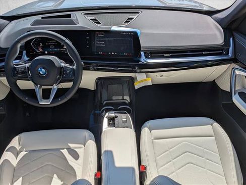 Certified 2026 BMW X1 xDrive28i w/ Technology Package AWD/4WD image 15