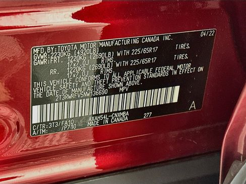 Used 2022 Toyota RAV4 XLE w/ Convenience Package AWD/4WD image 12