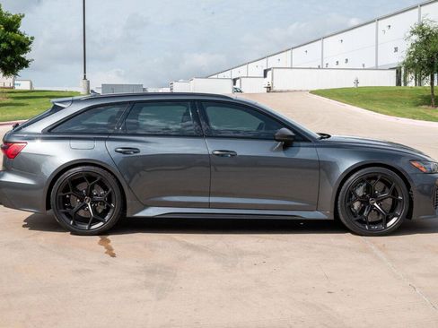 Used 2025 Audi RS 6 performance AWD/4WD image 4