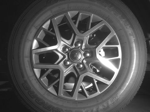 Used 2025 Jeep Wrangler Sahara image 12