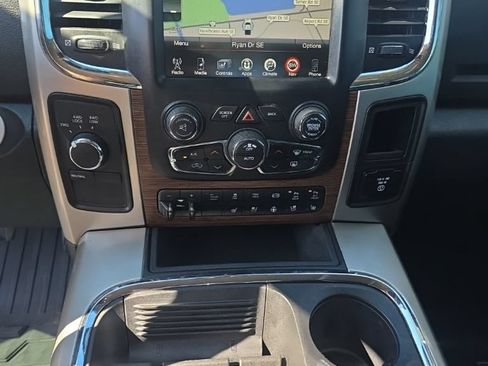 Used 2016 RAM 2500 Laramie AWD/4WD image 14