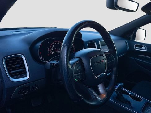 Used 2019 Dodge Durango SXT image 11
