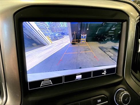 Used 2020 Chevrolet Silverado 1500 LT Trail Boss image 19