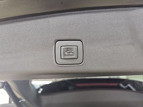 Certified 2024 Chevrolet TrailBlazer ACTIV w/ Convenience Package FWD image 17