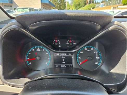 Used 2019 Chevrolet Colorado W/T w/ WT Convenience Package AWD/4WD image 10
