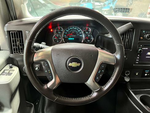 Used 2019 Chevrolet Express 2500 w/ Driver Convenience Package RWD image 9