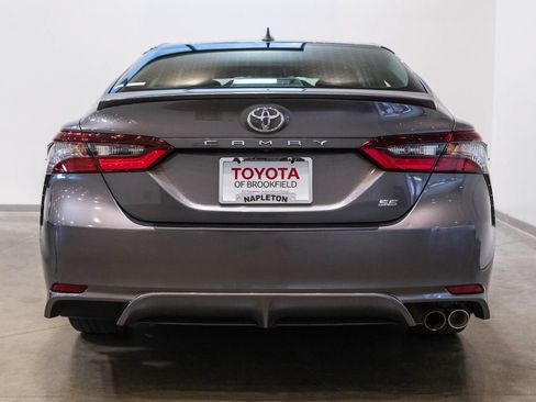 Used 2024 Toyota Camry SE w/ Convenience Package FWD image 8