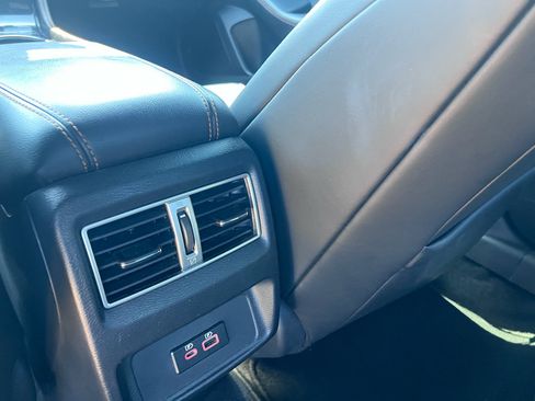 Used 2023 Nissan Maxima SR w/ Sport Mat Group FWD image 18