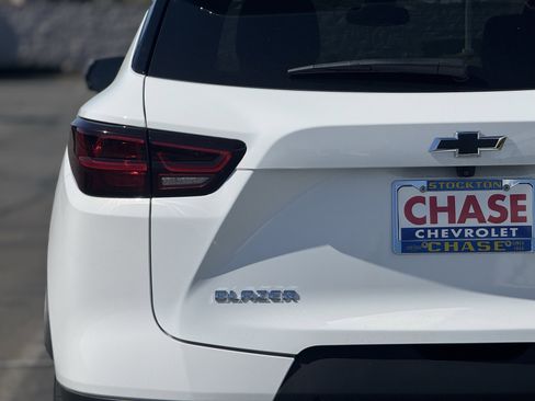 New 2026 Chevrolet Blazer LT w/ LPO, Floor Liner Package image 7