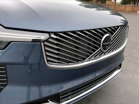 New 2026 Volvo XC90 B5 Plus w/ Protection Package image 34