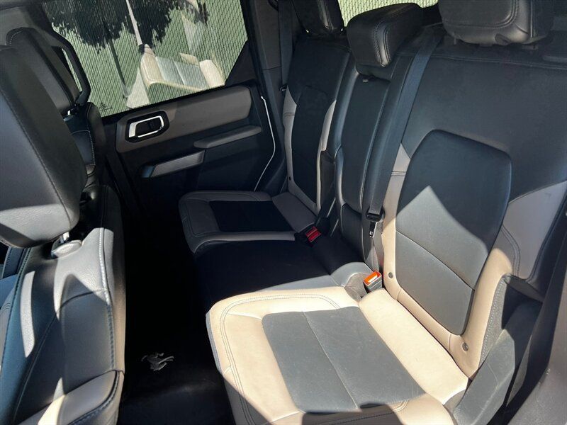 Used 2022 Ford Bronco Wildtrak AWD/4WD image 22