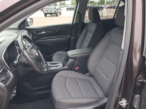Used 2020 Chevrolet Equinox LT FWD image 22