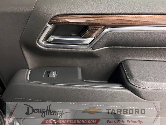 Used 2023 Chevrolet Silverado 1500 LT AWD/4WD image 32