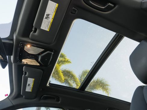 Used 2023 BMW X5 sDrive40i w/ Premium Package image 20