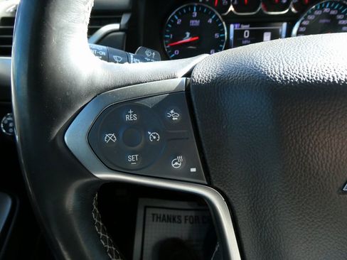 Used 2019 Chevrolet Suburban Premier image 40