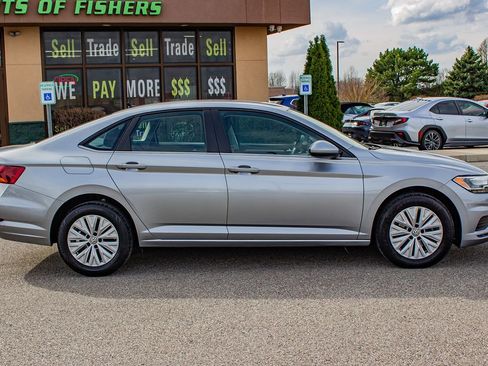 Used 2019 Volkswagen Jetta S w/ Driver Assistance Package image 11
