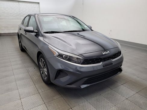 Used 2023 Kia Forte LXS FWD image 13