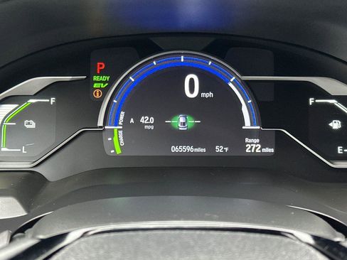 Certified 2019 Honda Clarity Touring image 24