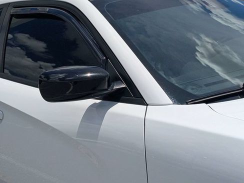 Used 2023 Dodge Charger GT w/ Technology Group RWD image 10