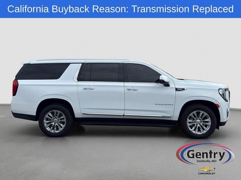 Used 2023 GMC Yukon XL SLT w/ SLT Premium Package AWD/4WD image 7