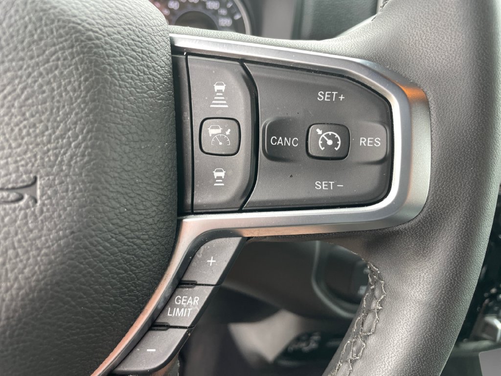 Certified 2026 RAM 2500 Big Horn AWD/4WD image 24