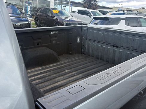 Used 2021 GMC Sierra 1500 Elevation w/ X31 Off-Road Package image 8