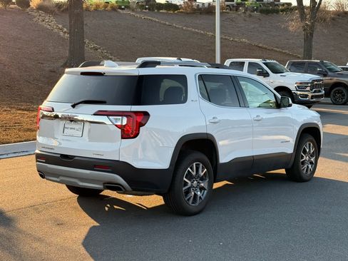 Used 2023 GMC Acadia SLT image 5