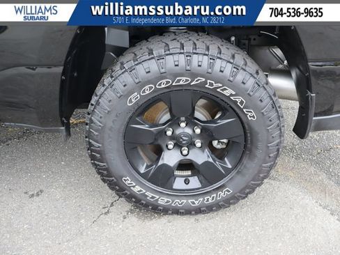 Used 2025 RAM 1500 Warlock AWD/4WD image 38