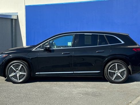 Used 2023 Mercedes-Benz EQS 580 4MATIC SUV image 6