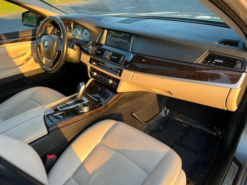 Used 2014 BMW 535d xDrive AWD/4WD image 17