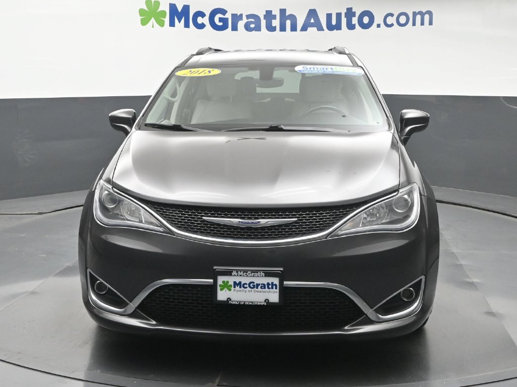 Used 2018 Chrysler Pacifica Touring-L Plus FWD image 6