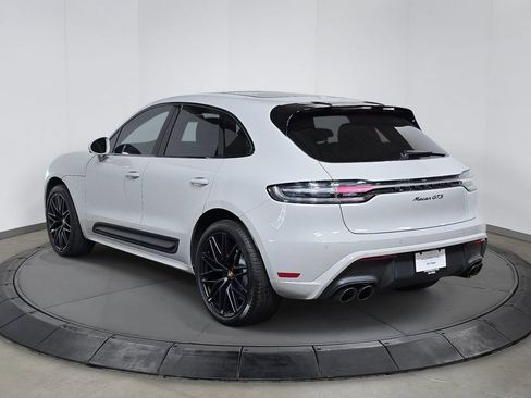 Certified 2025 Porsche Macan GTS AWD/4WD image 3
