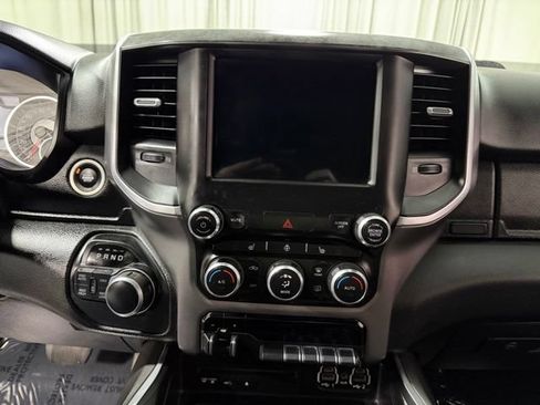 Used 2019 RAM 1500 Big Horn AWD/4WD image 12