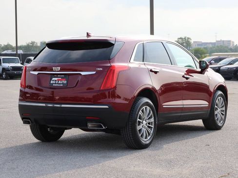 Used 2017 Cadillac XT5 Luxury w/ Driver Awareness Package AWD/4WD image 9