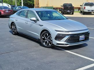 Used 2025 Hyundai Sonata SEL FWD video 2