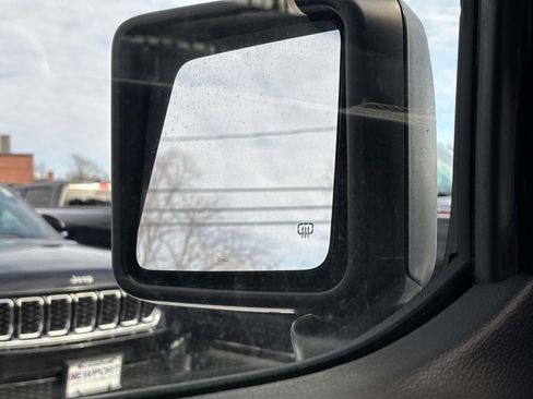 Certified 2023 Jeep Wrangler Unlimited Rubicon 4xe image 27