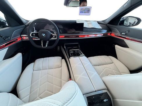New 2026 BMW 740i xDrive w/ Executive Package image 16