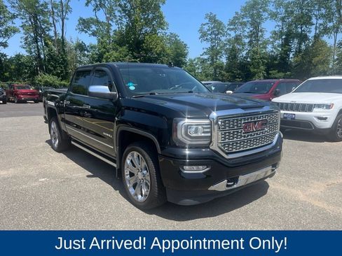 Used 2018 GMC Sierra 1500 Denali w/ Denali Ultimate Package AWD/4WD image 1