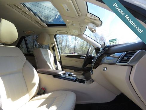 Used 2017 Mercedes-Benz GLE 350 4MATIC image 13