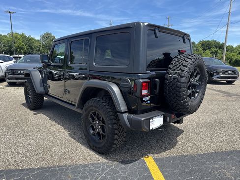 Used 2025 Jeep Wrangler Unlimited Sport S 4xe AWD/4WD image 3