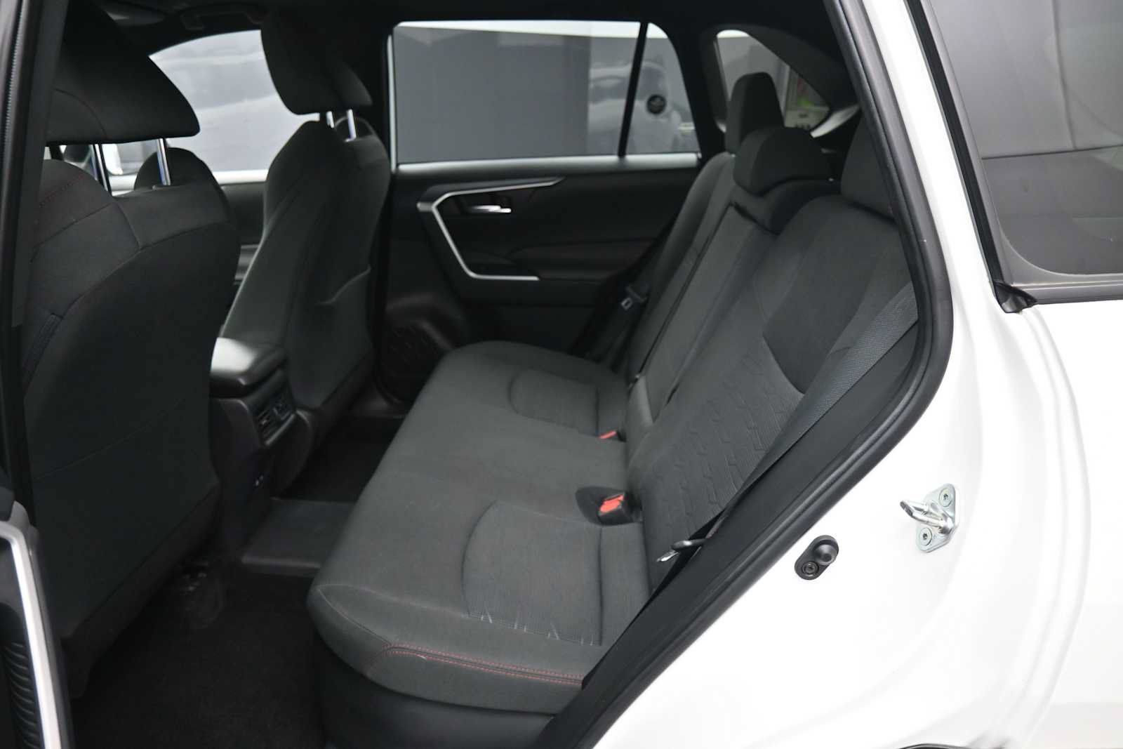 Used 2023 Toyota RAV4 SE w/ Weather & Moonroof Package AWD/4WD image 21