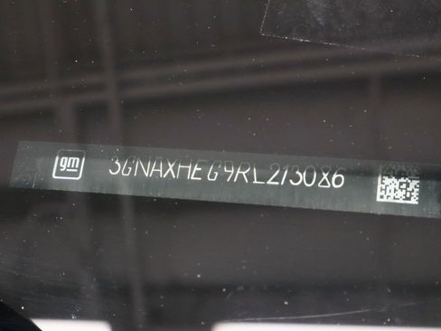 Used 2024 Chevrolet Equinox LS w/ Driver Confidence II Package FWD image 32