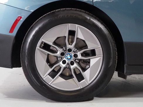 Used 2023 BMW iX xDrive50 w/ Ultimate Package 2 image 61