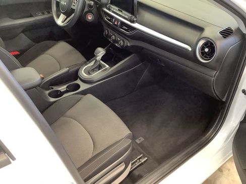 Certified 2023 Kia Forte LXS FWD image 23